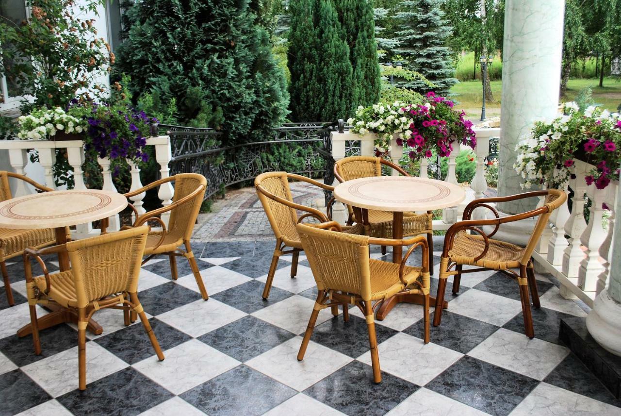 Hotel Ksiaze Poniatowski Lesznowola  Extérieur photo