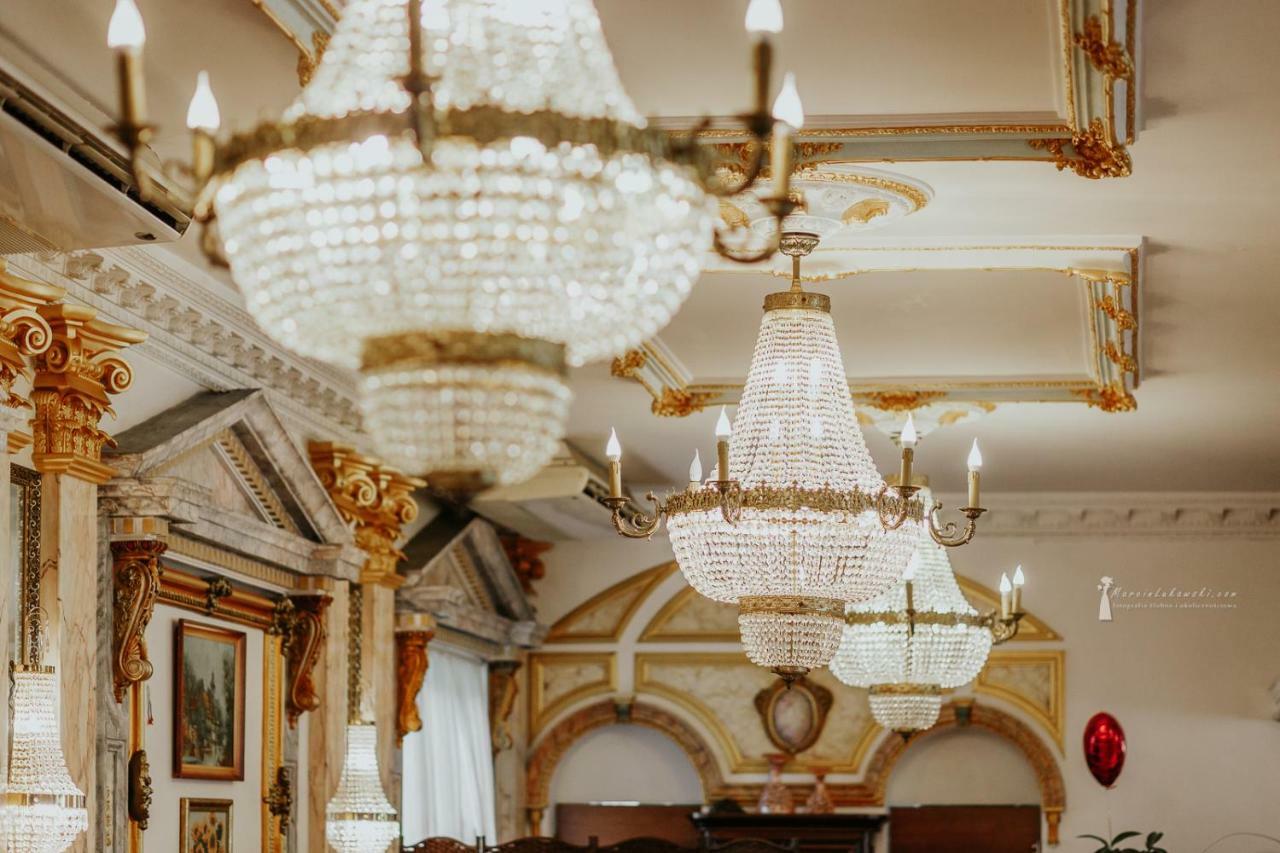 Hotel Ksiaze Poniatowski Lesznowola  Extérieur photo